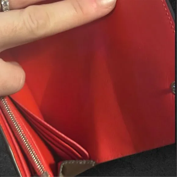 Céline Paris Beige Leather Wallet Chain Shoulder Bag - Picture 10 of 17